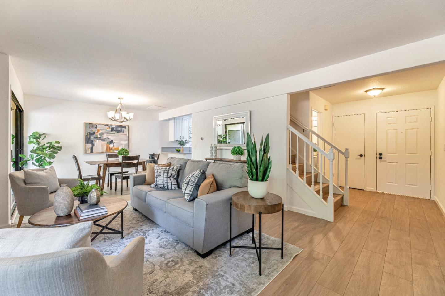 Detail Gallery Image 4 of 28 For 2171 Rancho Mccormick Blvd, Santa Clara,  CA 95050 - 2 Beds | 1/1 Baths