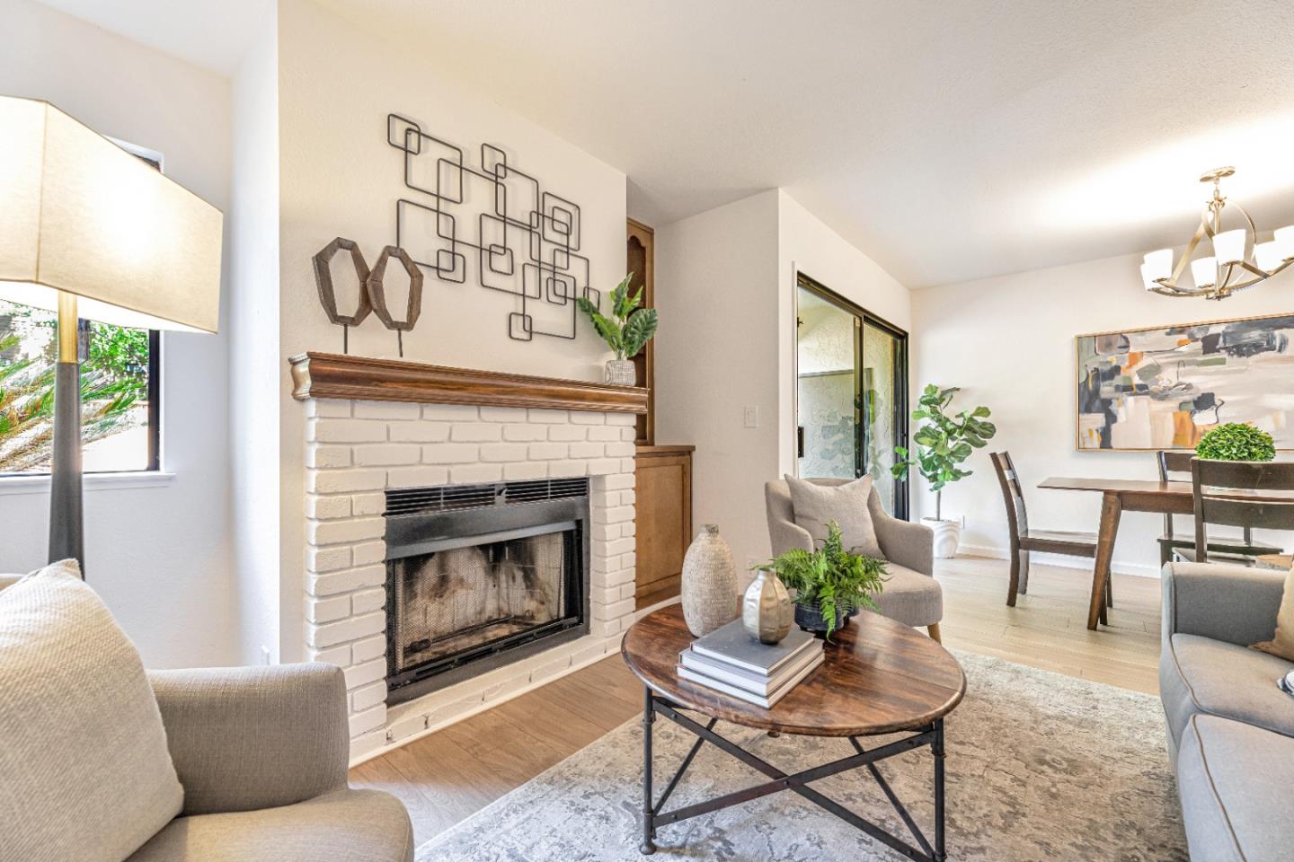 Detail Gallery Image 5 of 28 For 2171 Rancho Mccormick Blvd, Santa Clara,  CA 95050 - 2 Beds | 1/1 Baths