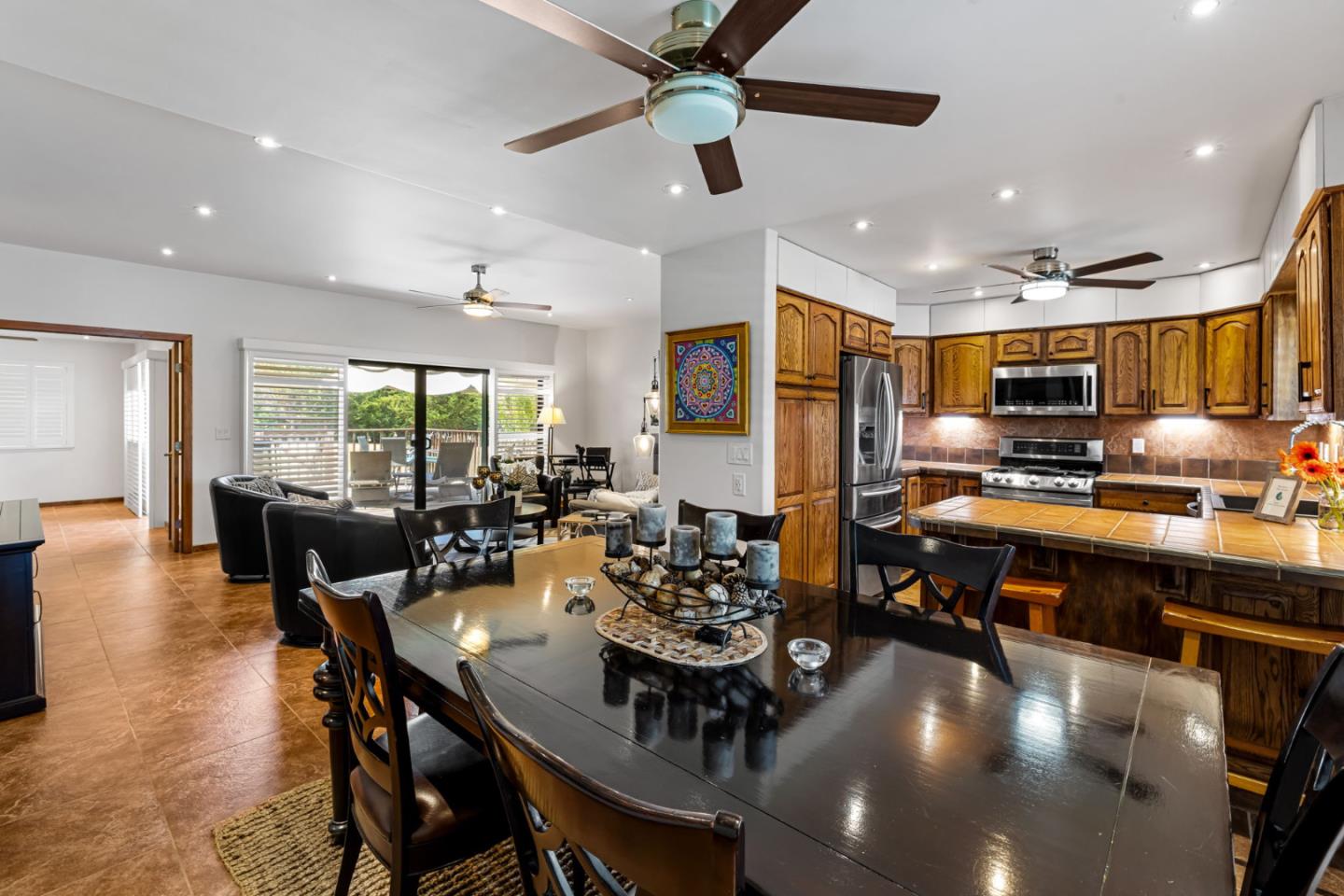 Detail Gallery Image 10 of 38 For 23799 Monterey Salinas Hwy #8,  Salinas,  CA 93908 - 3 Beds | 2 Baths