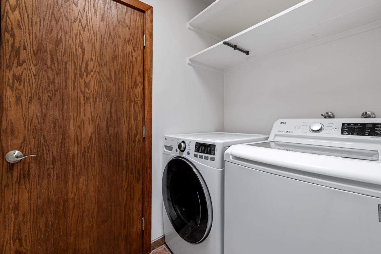 Detail Gallery Image 27 of 38 For 23799 Monterey Salinas Hwy #8,  Salinas,  CA 93908 - 3 Beds | 2 Baths