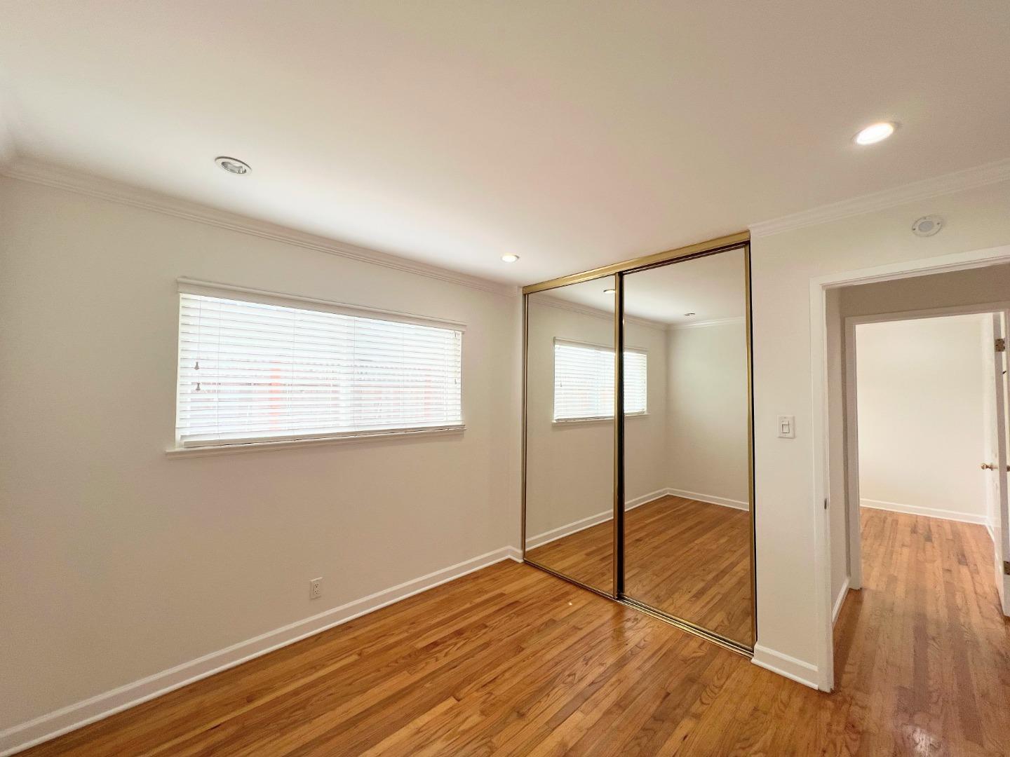 Detail Gallery Image 19 of 39 For 906 Crane Ave, Foster City,  CA 94404 - 5 Beds | 2 Baths