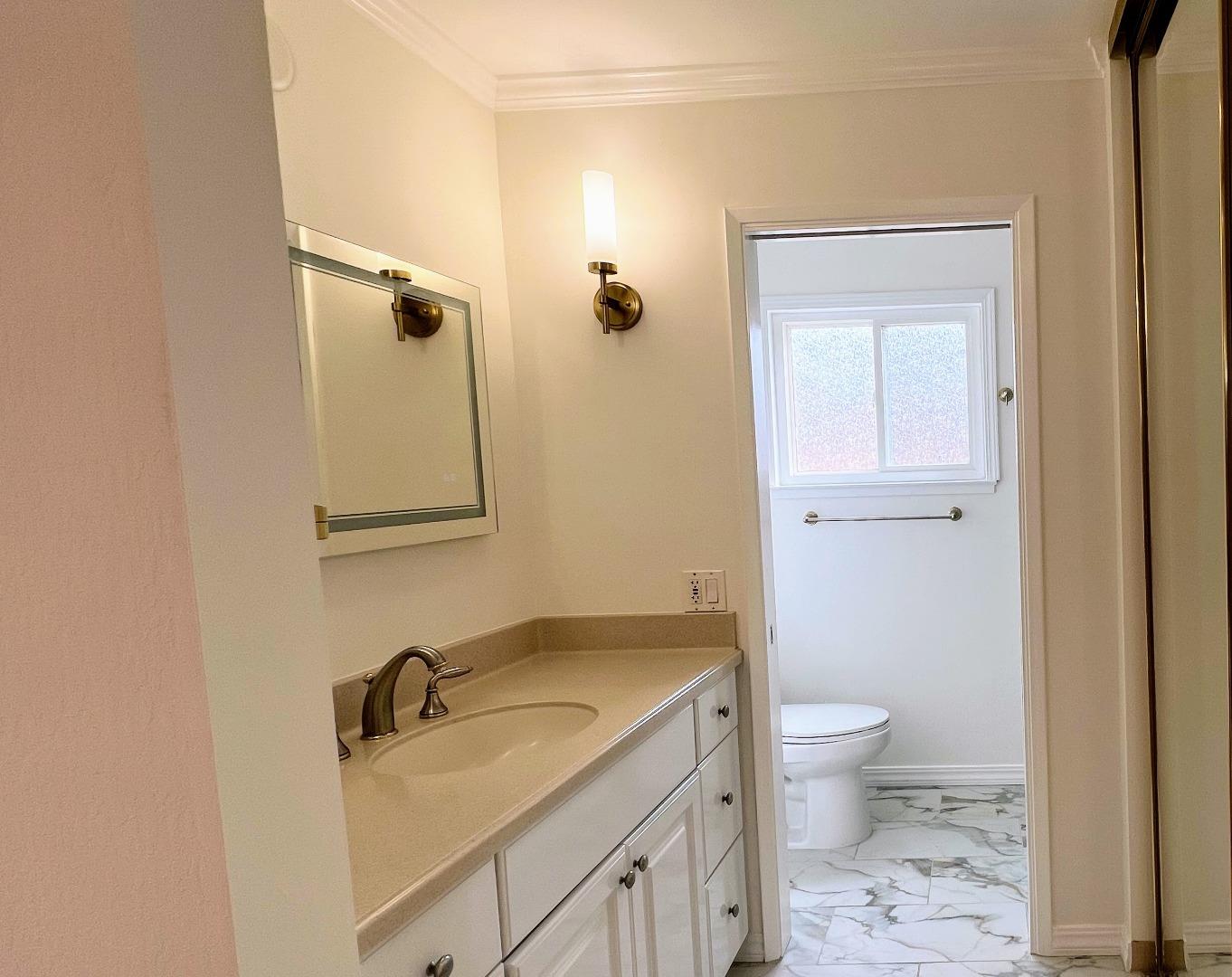 Detail Gallery Image 27 of 39 For 906 Crane Ave, Foster City,  CA 94404 - 5 Beds | 2 Baths