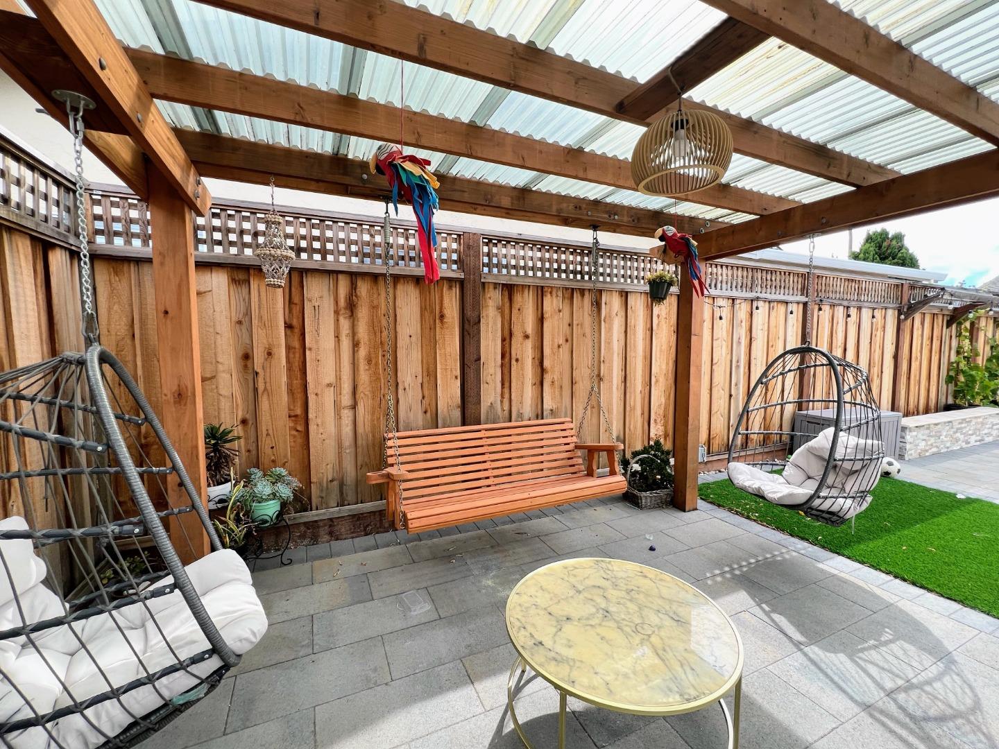 Detail Gallery Image 32 of 39 For 906 Crane Ave, Foster City,  CA 94404 - 5 Beds | 2 Baths