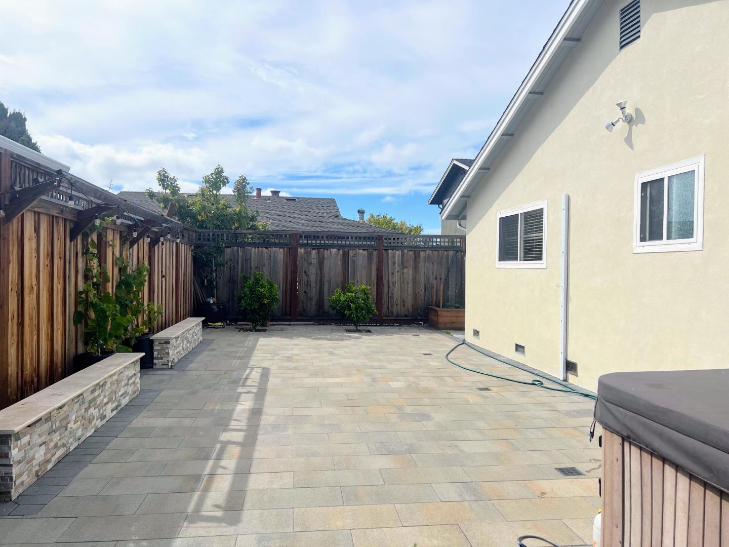 Detail Gallery Image 34 of 39 For 906 Crane Ave, Foster City,  CA 94404 - 5 Beds | 2 Baths