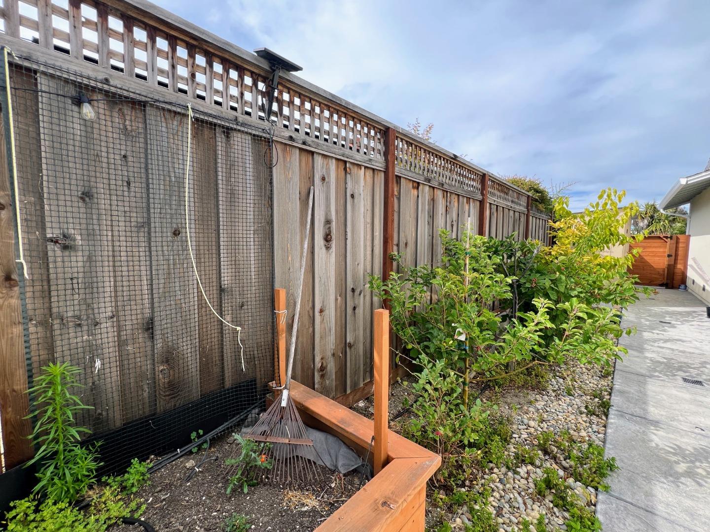 Detail Gallery Image 37 of 39 For 906 Crane Ave, Foster City,  CA 94404 - 5 Beds | 2 Baths