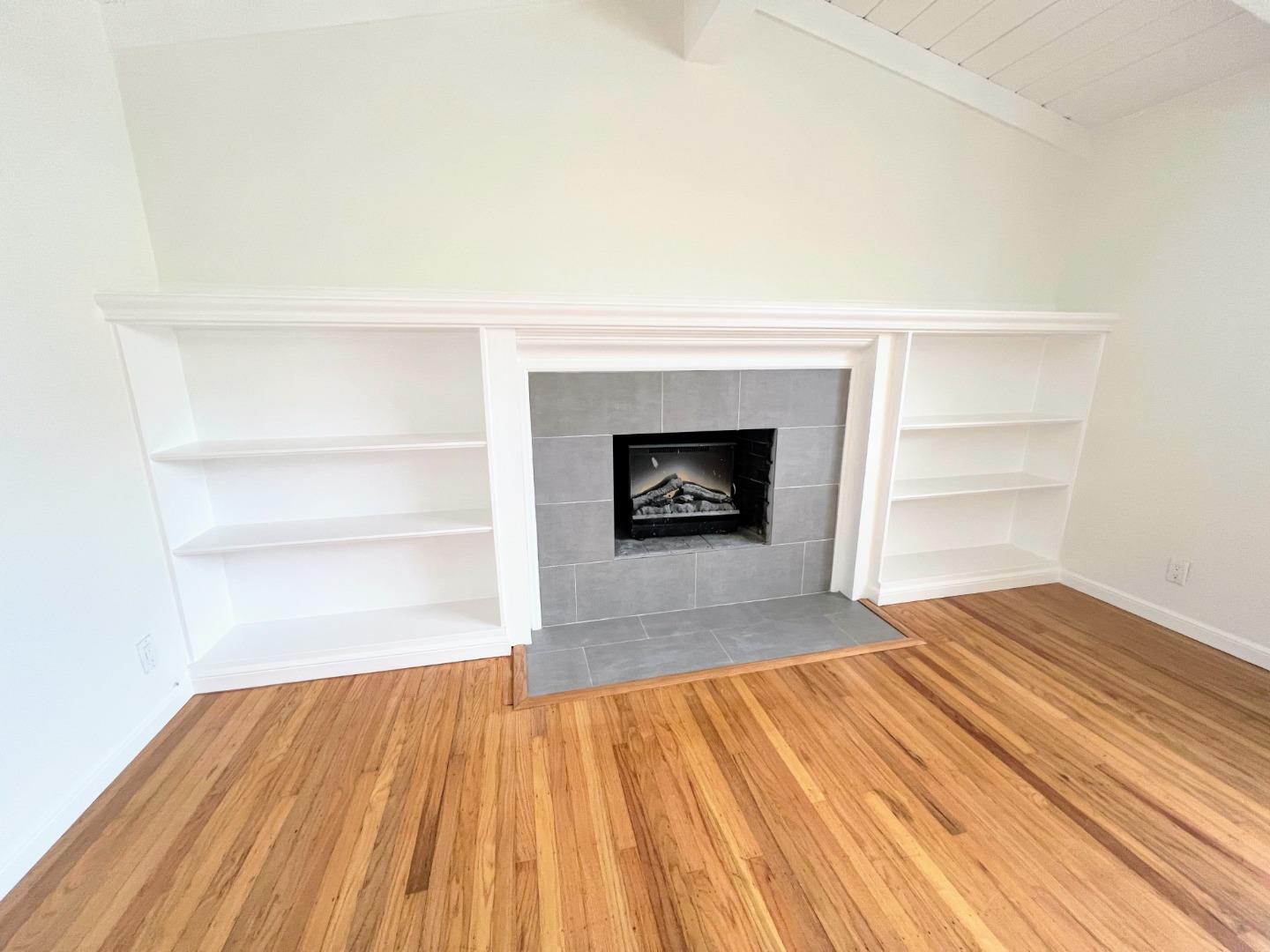 Detail Gallery Image 6 of 39 For 906 Crane Ave, Foster City,  CA 94404 - 5 Beds | 2 Baths