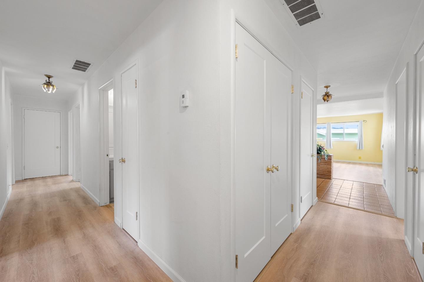 Detail Gallery Image 15 of 25 For 7 Setter Pl, Del Rey Oaks,  CA 93940 - 5 Beds | 2 Baths