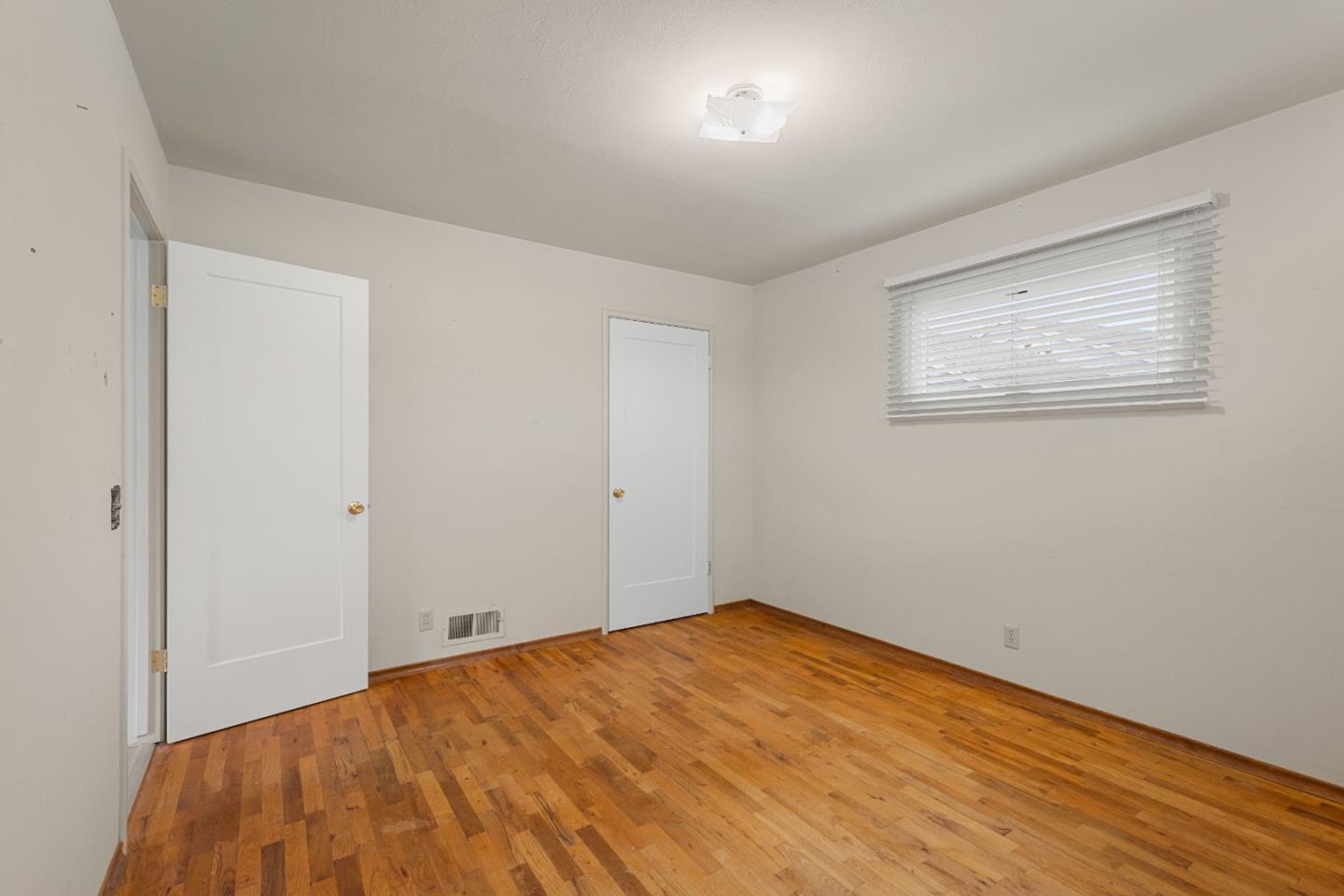 Detail Gallery Image 19 of 25 For 7 Setter Pl, Del Rey Oaks,  CA 93940 - 5 Beds | 2 Baths