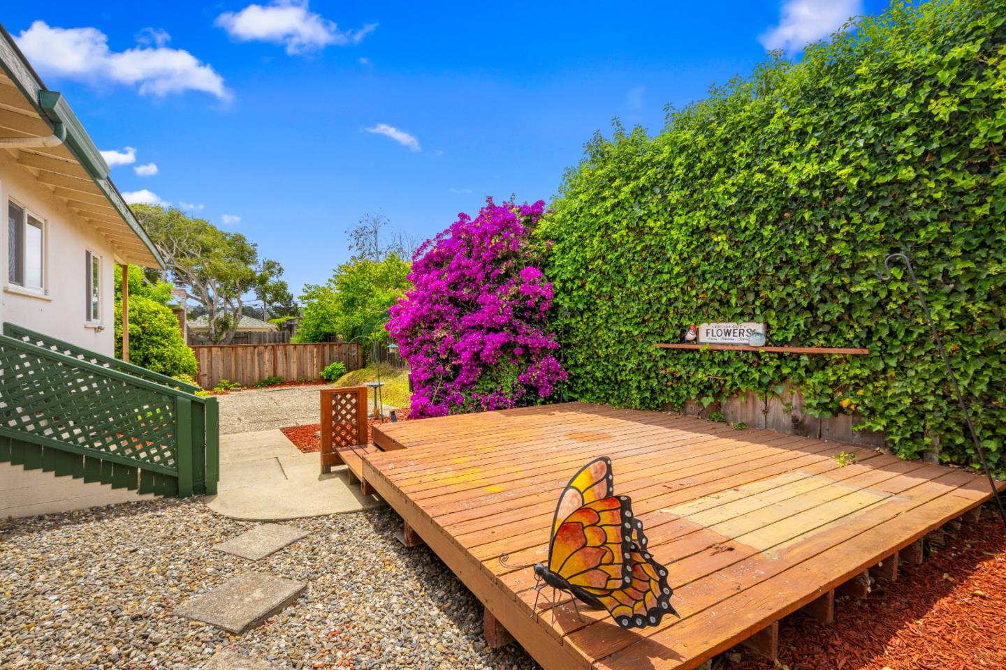 Detail Gallery Image 23 of 25 For 7 Setter Pl, Del Rey Oaks,  CA 93940 - 5 Beds | 2 Baths