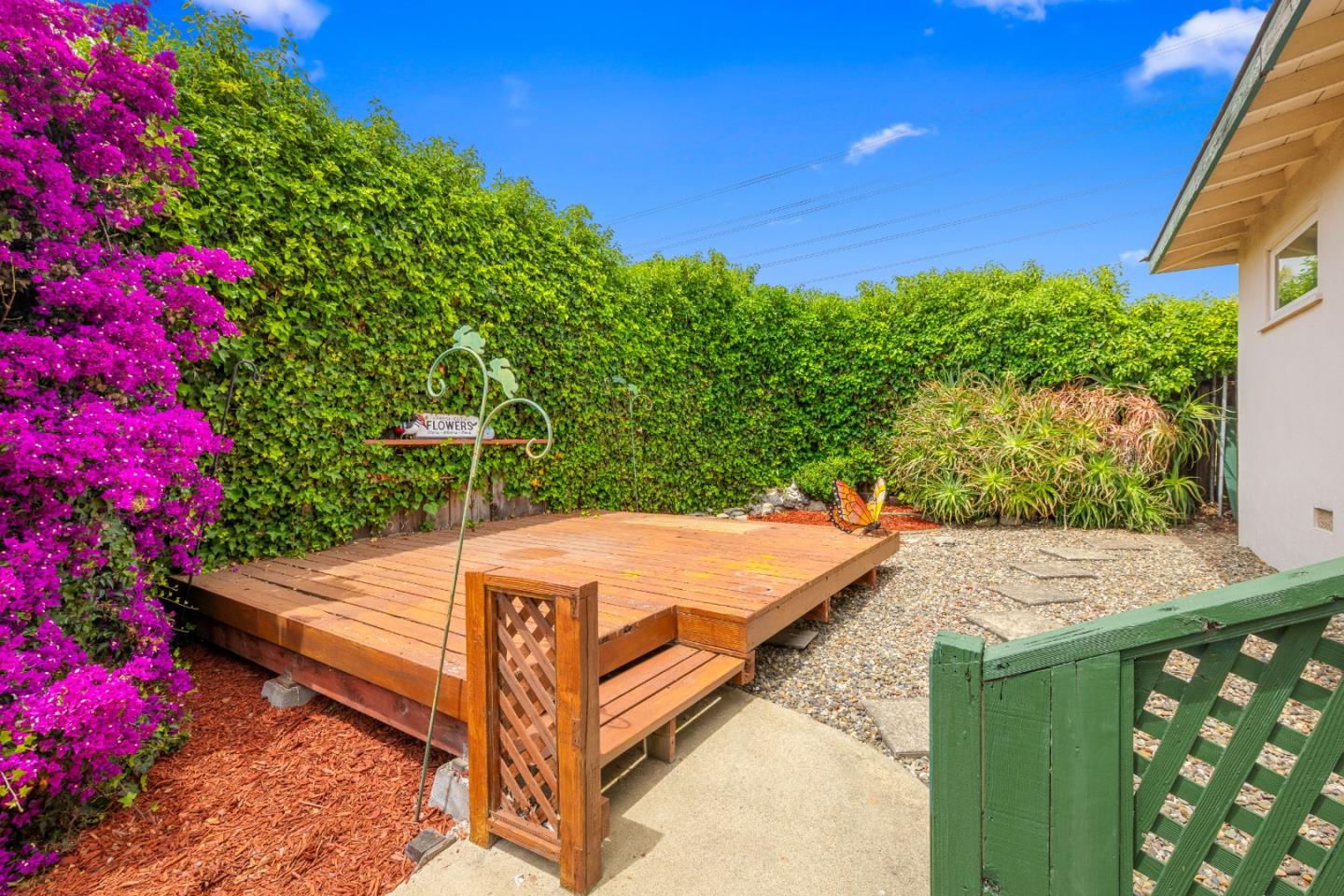 Detail Gallery Image 25 of 25 For 7 Setter Pl, Del Rey Oaks,  CA 93940 - 5 Beds | 2 Baths