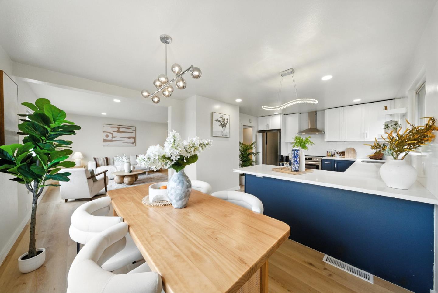 Detail Gallery Image 13 of 57 For 362 Lakeshire Dr, Daly City,  CA 94015 - 4 Beds | 2 Baths