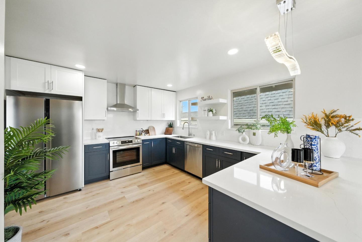 Detail Gallery Image 16 of 57 For 362 Lakeshire Dr, Daly City,  CA 94015 - 4 Beds | 2 Baths