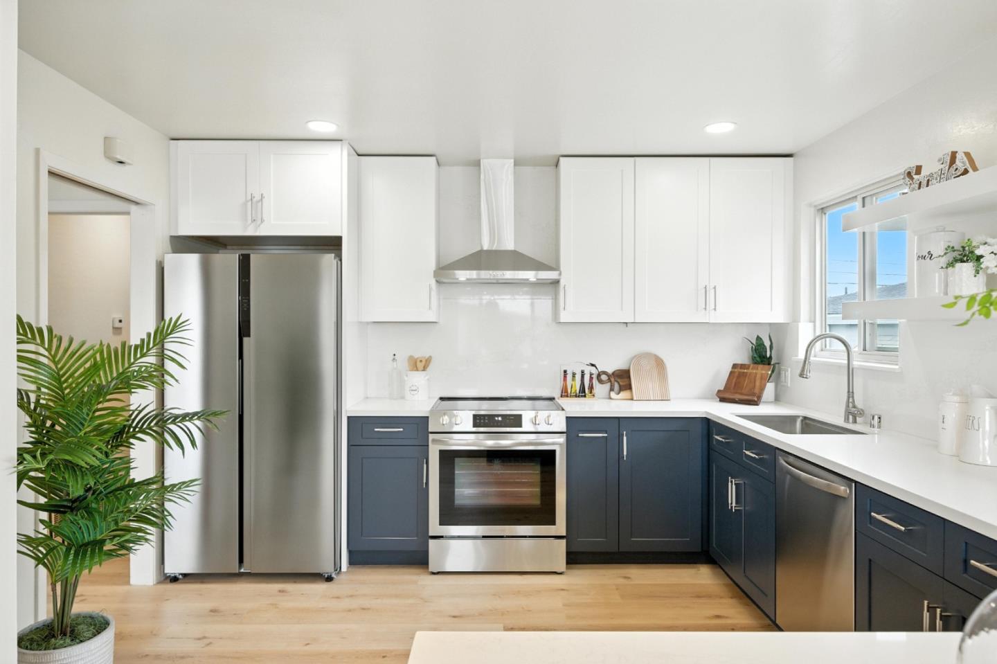 Detail Gallery Image 19 of 57 For 362 Lakeshire Dr, Daly City,  CA 94015 - 4 Beds | 2 Baths