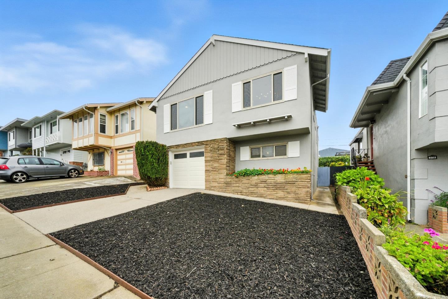 Detail Gallery Image 2 of 57 For 362 Lakeshire Dr, Daly City,  CA 94015 - 4 Beds | 2 Baths