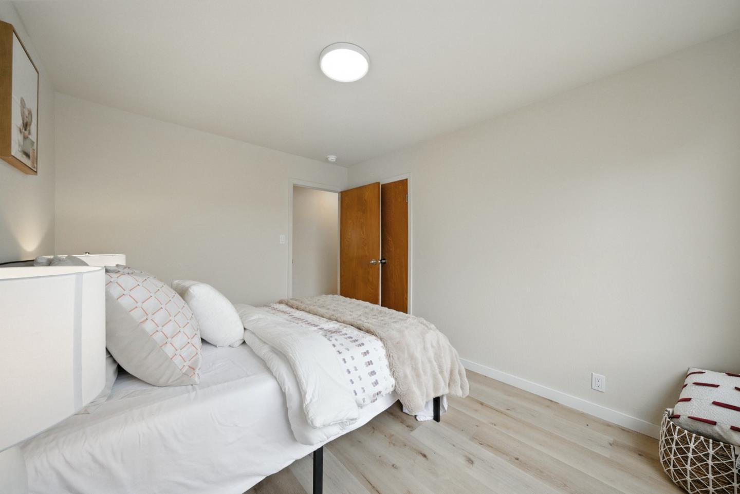 Detail Gallery Image 26 of 57 For 362 Lakeshire Dr, Daly City,  CA 94015 - 4 Beds | 2 Baths