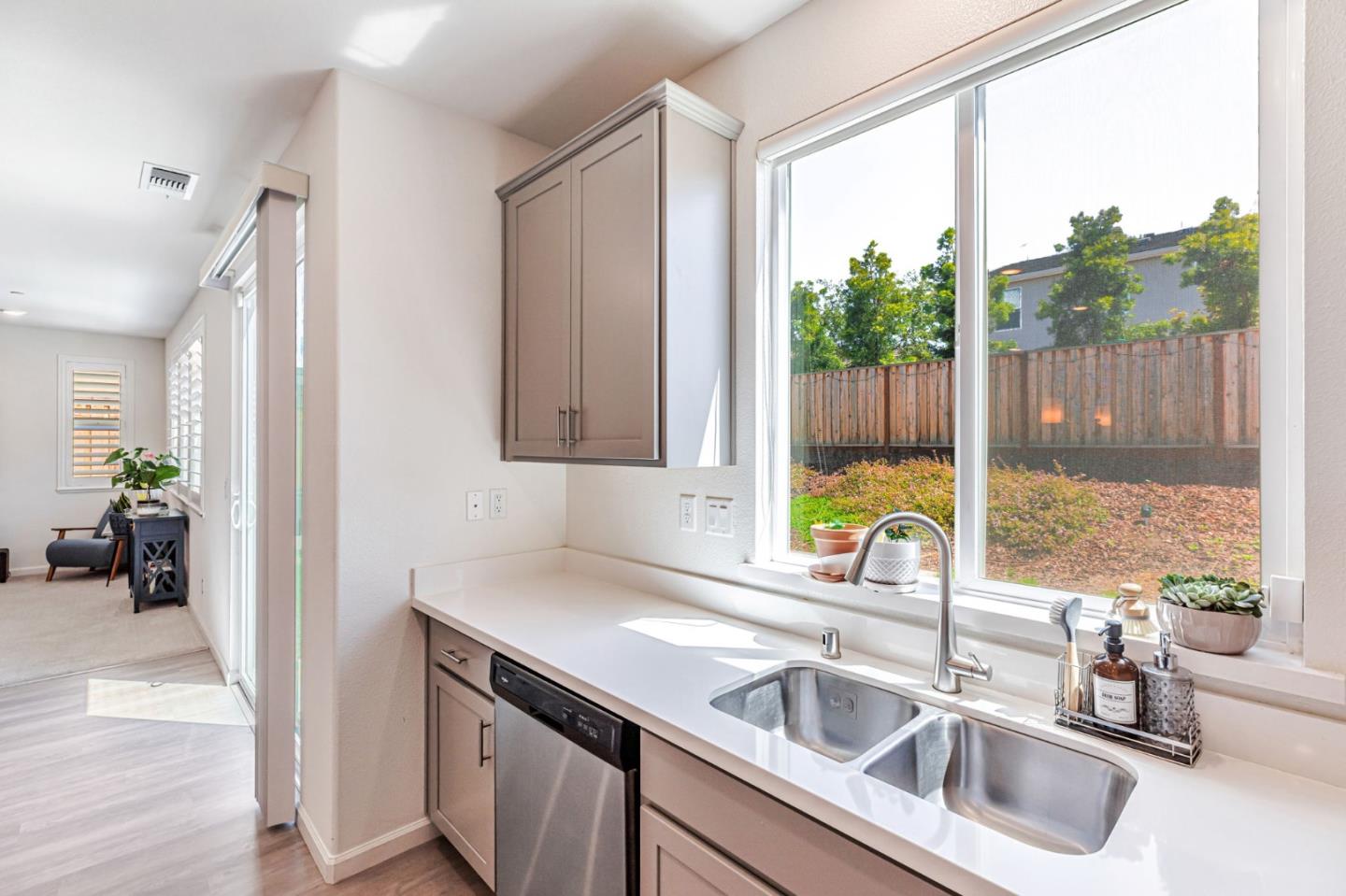 2041 Camden Street, Hollister, CA, 95023