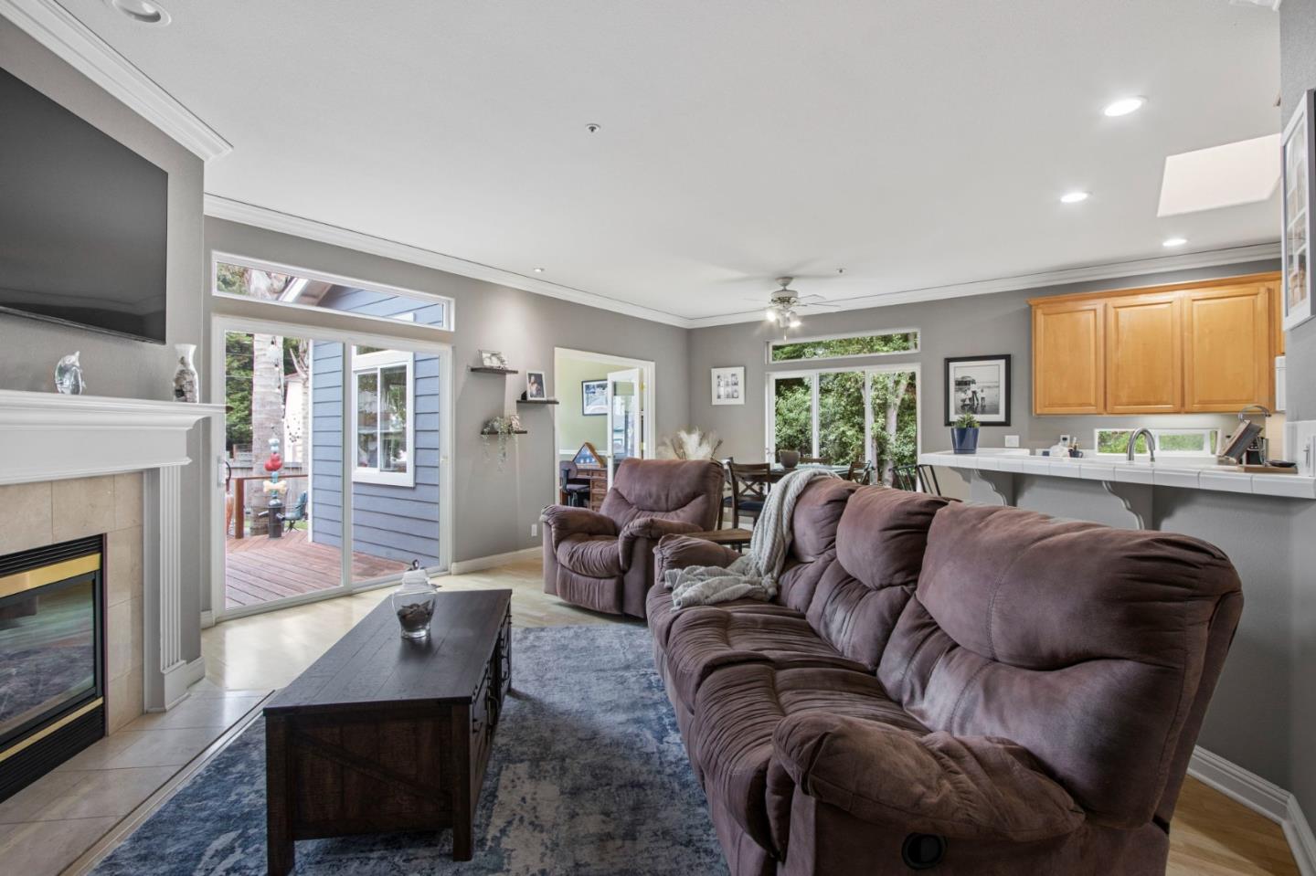 Detail Gallery Image 18 of 60 For 422 Montecito Ave, El Granada,  CA 94019 - 3 Beds | 2 Baths