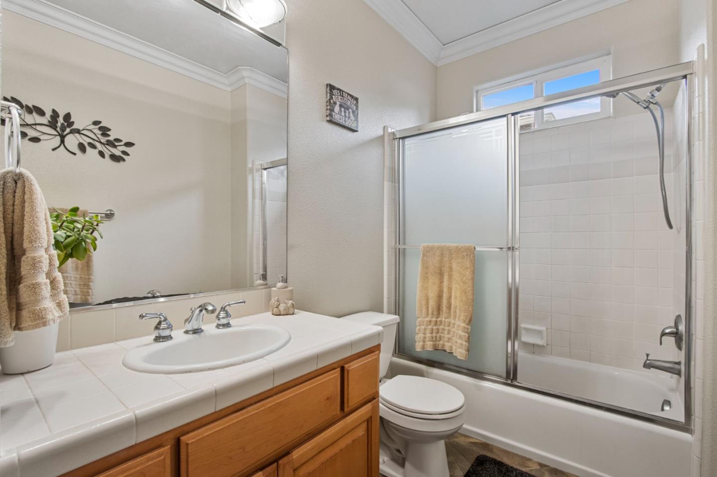 Detail Gallery Image 28 of 60 For 422 Montecito Ave, El Granada,  CA 94019 - 3 Beds | 2 Baths