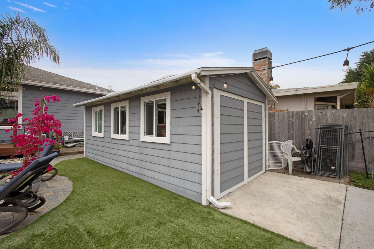 Detail Gallery Image 47 of 60 For 422 Montecito Ave, El Granada,  CA 94019 - 3 Beds | 2 Baths