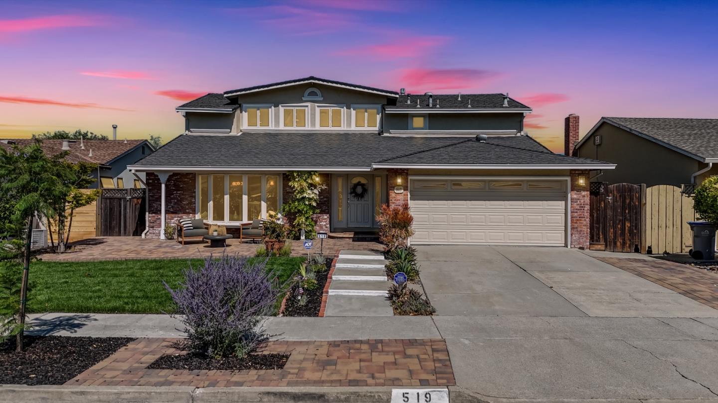 Detail Gallery Image 1 of 59 For 519 Suisse Dr, San Jose,  CA 95123 - 5 Beds | 3 Baths