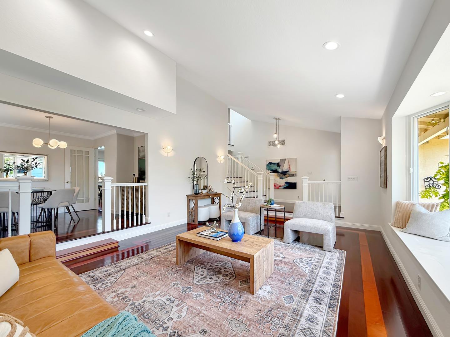 Detail Gallery Image 12 of 59 For 519 Suisse Dr, San Jose,  CA 95123 - 5 Beds | 3 Baths