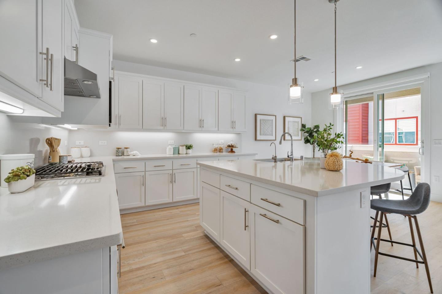 Detail Gallery Image 11 of 43 For 2930 Boyter Pl #106,  Santa Clara,  CA 95051 - 2 Beds | 2/1 Baths