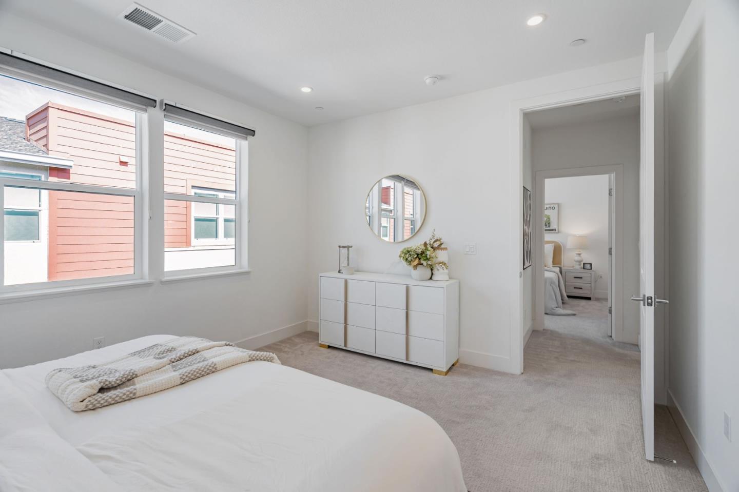 Detail Gallery Image 16 of 43 For 2930 Boyter Pl #106,  Santa Clara,  CA 95051 - 2 Beds | 2/1 Baths