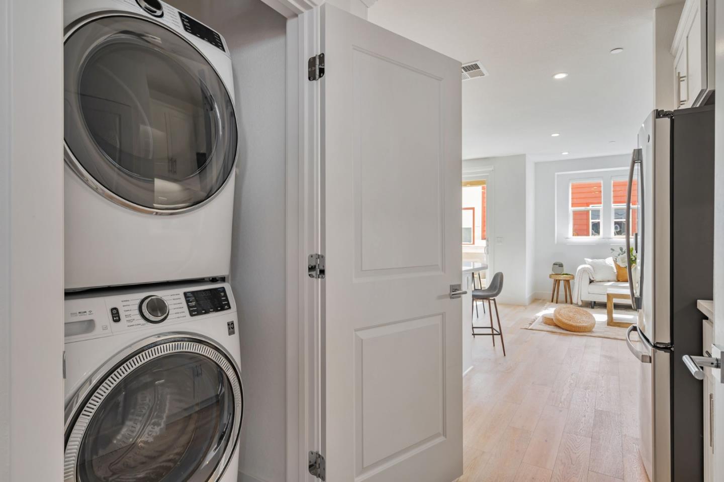 Detail Gallery Image 28 of 43 For 2930 Boyter Pl #106,  Santa Clara,  CA 95051 - 2 Beds | 2/1 Baths