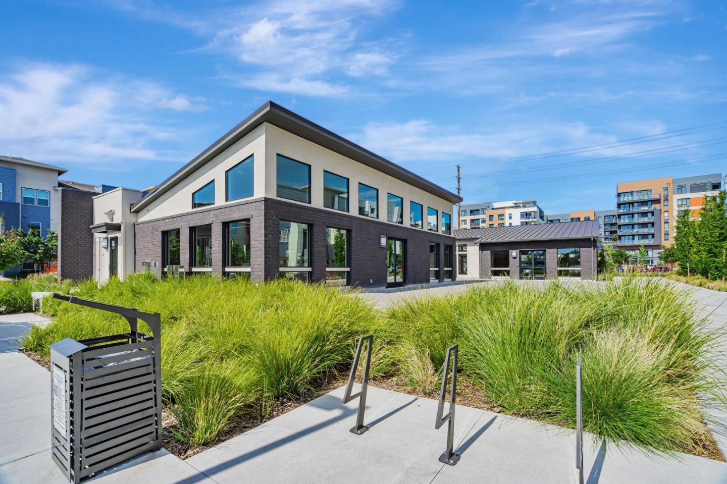 Detail Gallery Image 36 of 43 For 2930 Boyter Pl #106,  Santa Clara,  CA 95051 - 2 Beds | 2/1 Baths