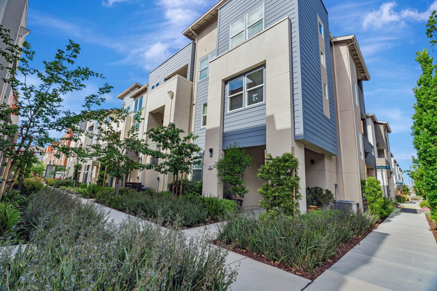 Detail Gallery Image 5 of 43 For 2930 Boyter Pl #106,  Santa Clara,  CA 95051 - 2 Beds | 2/1 Baths
