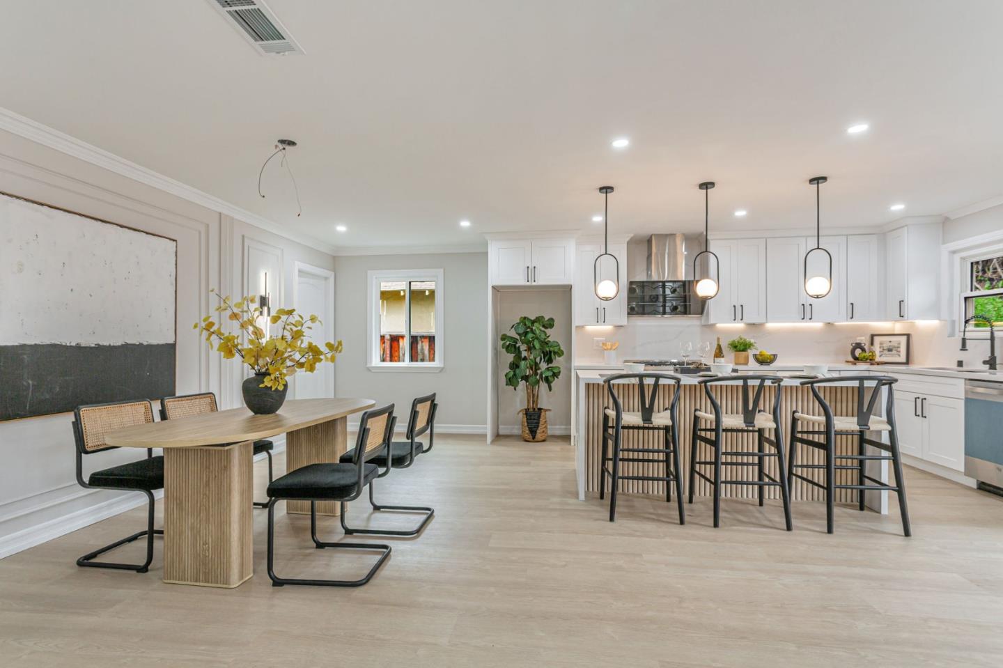 Detail Gallery Image 10 of 36 For 6883 Langmuir Ln, Dublin,  CA 94568 - 4 Beds | 2 Baths