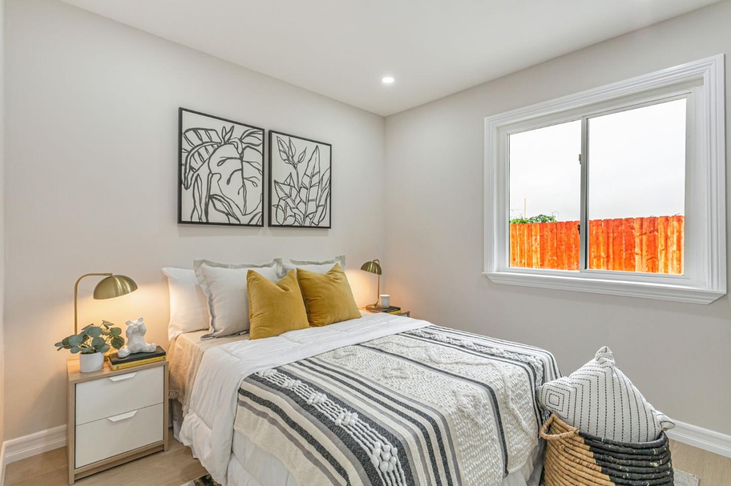 Detail Gallery Image 16 of 36 For 6883 Langmuir Ln, Dublin,  CA 94568 - 4 Beds | 2 Baths