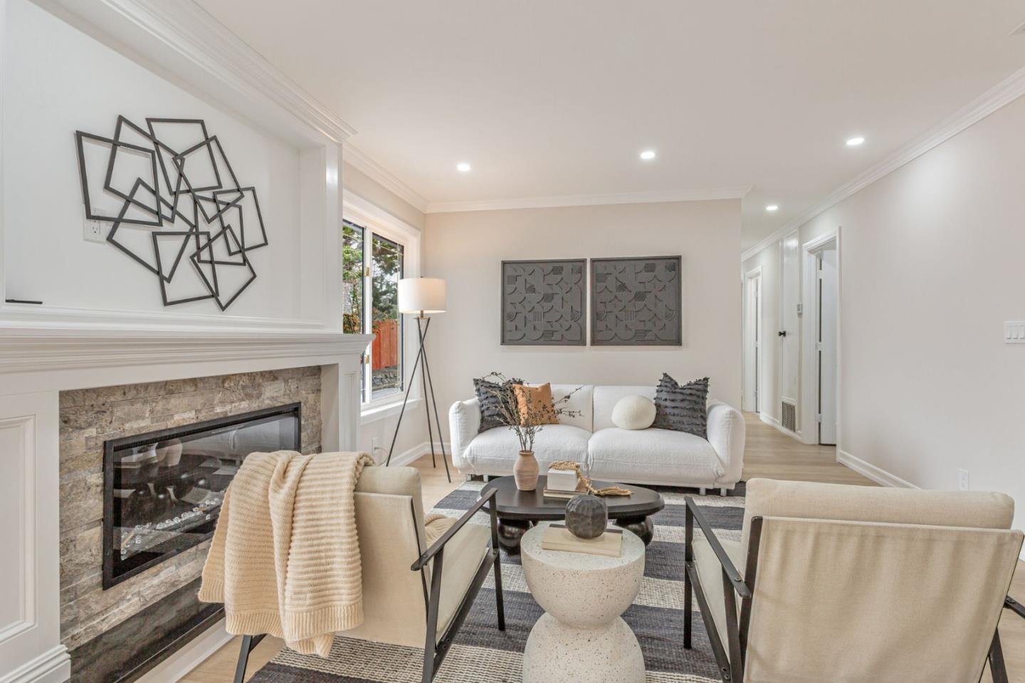 Detail Gallery Image 3 of 36 For 6883 Langmuir Ln, Dublin,  CA 94568 - 4 Beds | 2 Baths