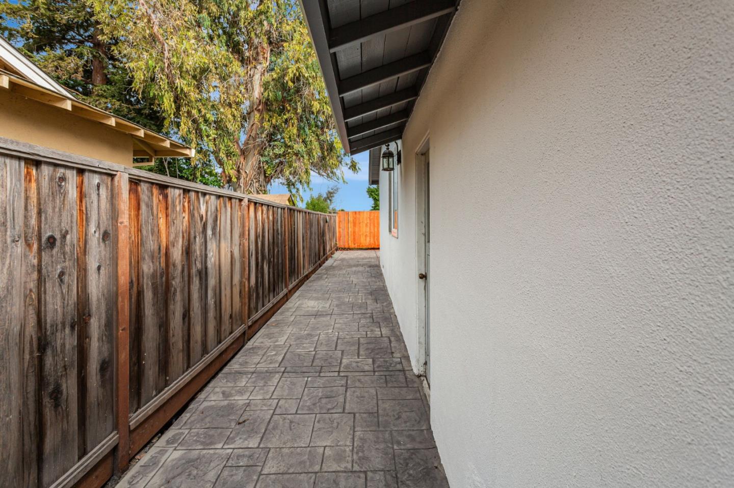 Detail Gallery Image 34 of 36 For 6883 Langmuir Ln, Dublin,  CA 94568 - 4 Beds | 2 Baths