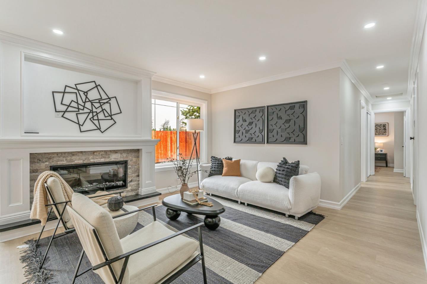 Detail Gallery Image 4 of 36 For 6883 Langmuir Ln, Dublin,  CA 94568 - 4 Beds | 2 Baths