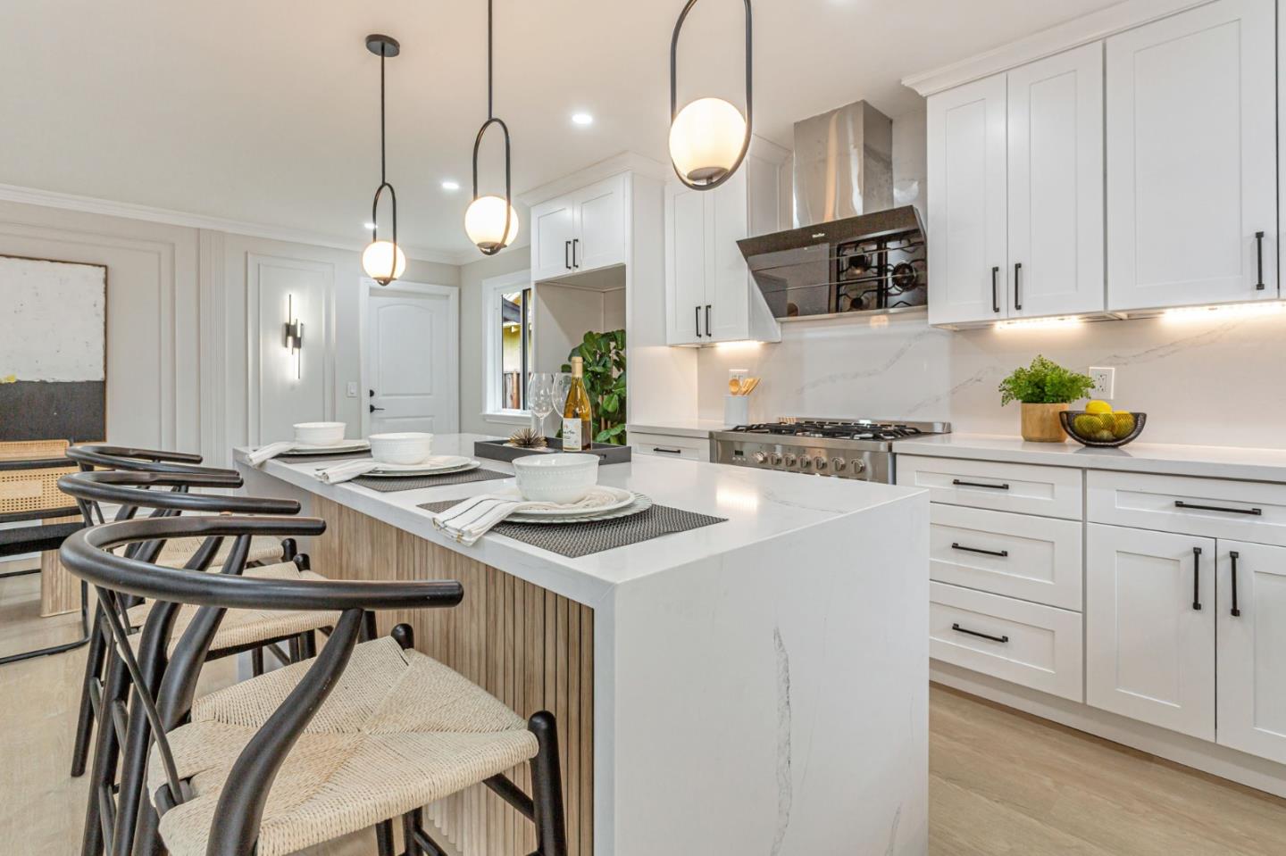 Detail Gallery Image 9 of 36 For 6883 Langmuir Ln, Dublin,  CA 94568 - 4 Beds | 2 Baths