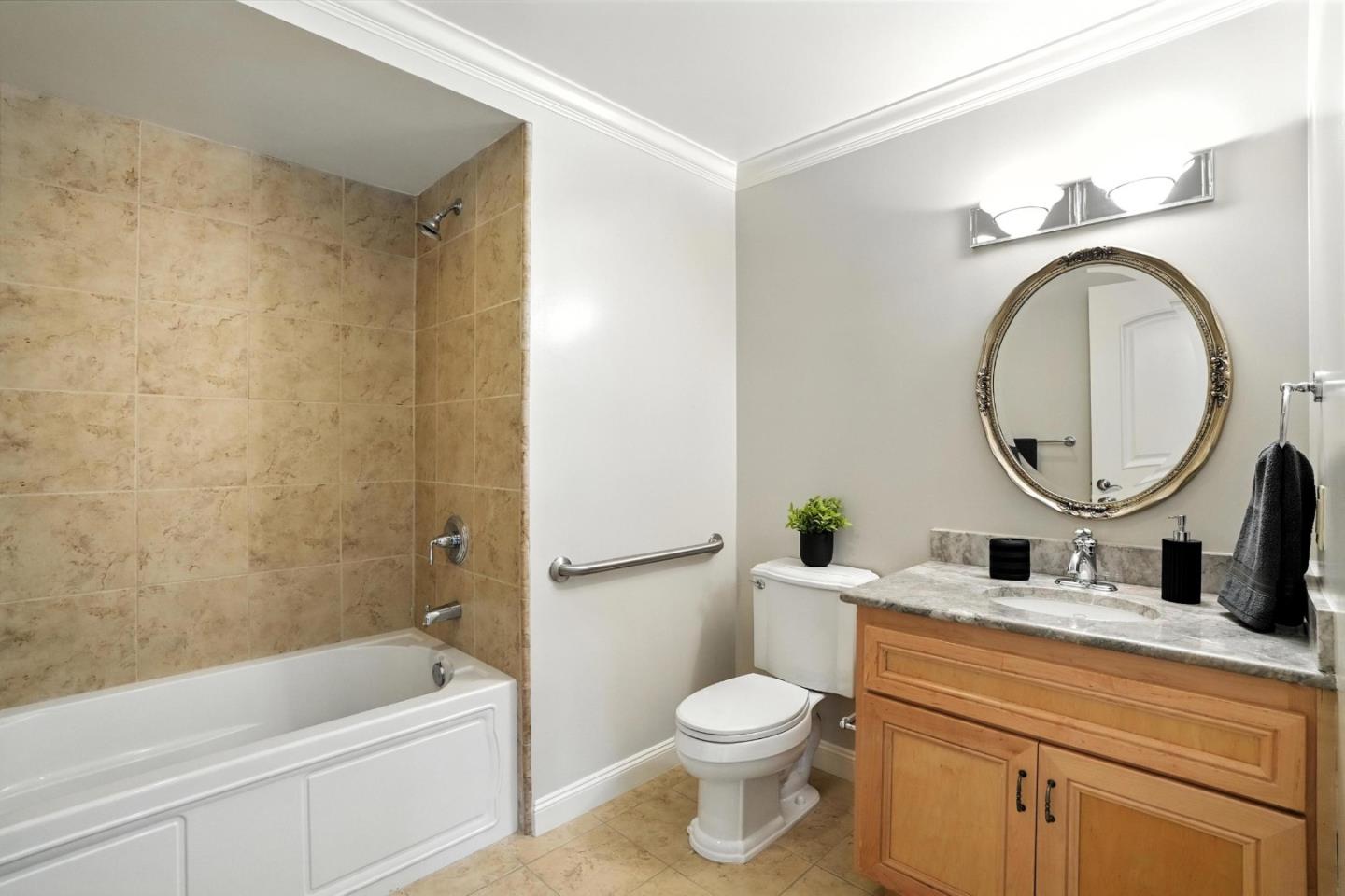 Detail Gallery Image 32 of 34 For 10 Crystal Springs Rd #2414,  San Mateo,  CA 94402 - 2 Beds | 2 Baths