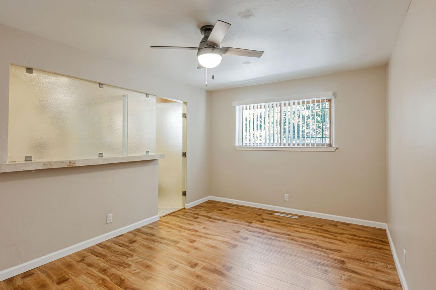 Detail Gallery Image 19 of 38 For 16668 Winding Blvd, San Leandro,  CA 94578 - 3 Beds | 2 Baths