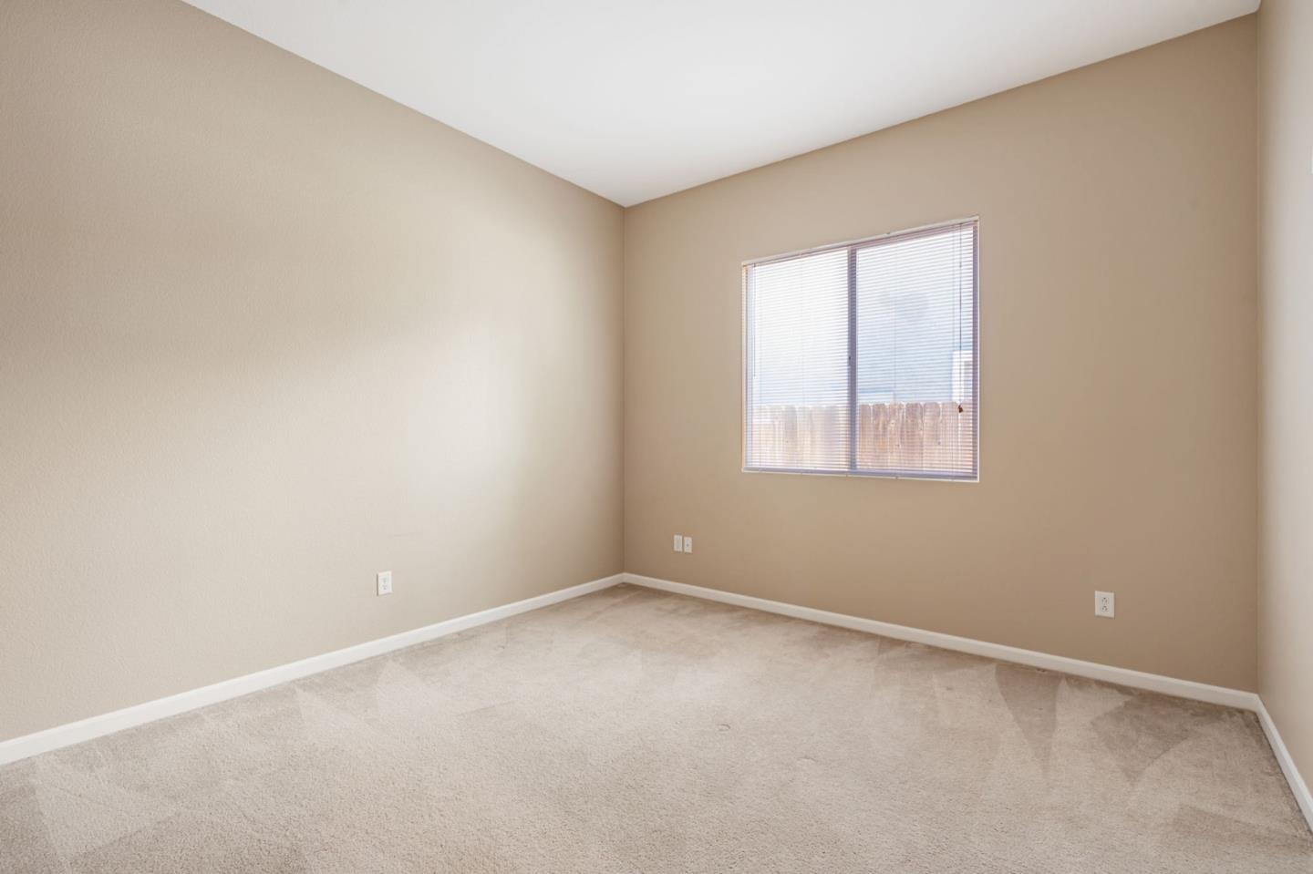 Detail Gallery Image 15 of 34 For 1665 Youngstown Ln, Suisun City,  CA 94585 - 3 Beds | 2 Baths