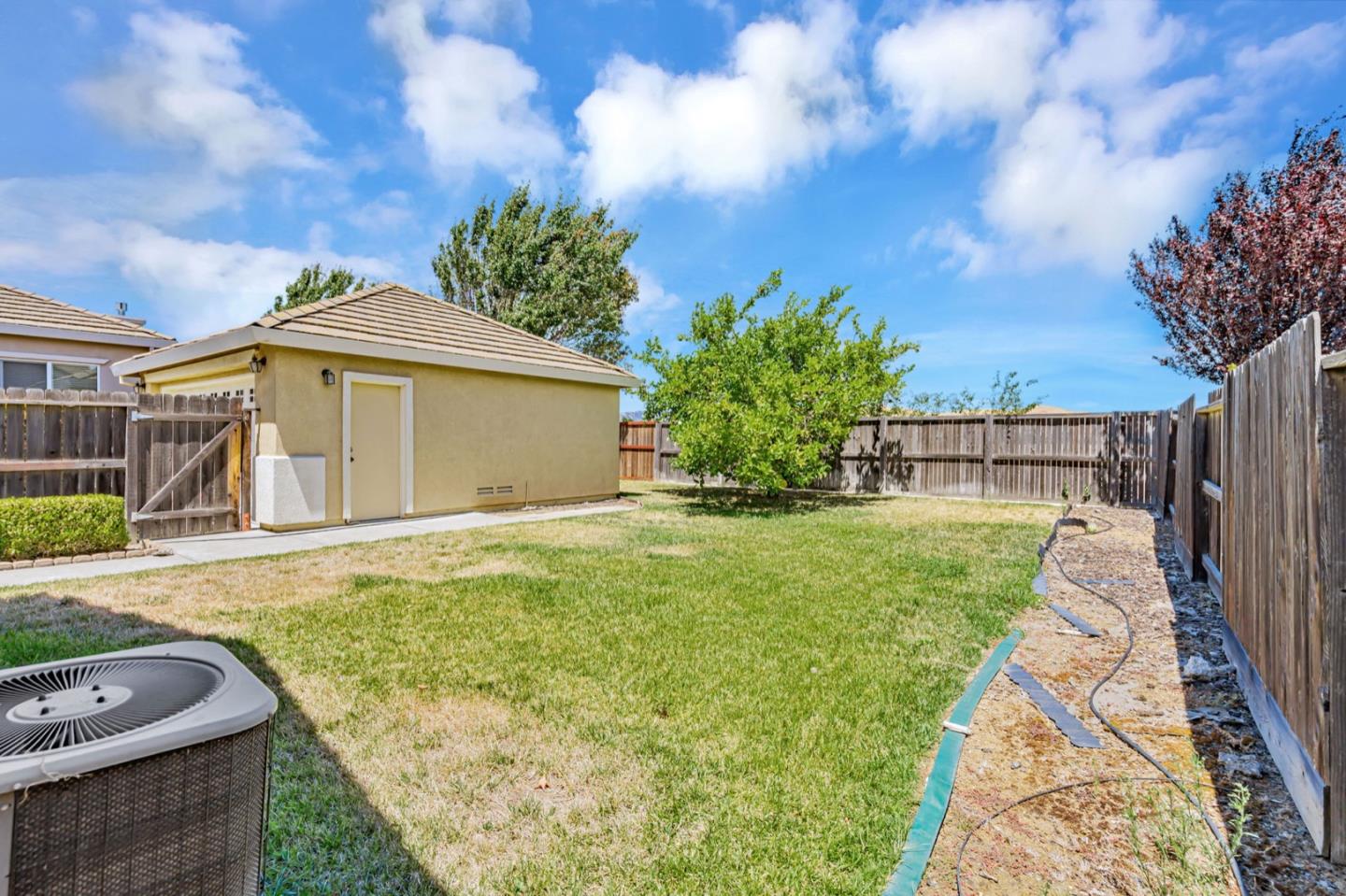 Detail Gallery Image 29 of 34 For 1665 Youngstown Ln, Suisun City,  CA 94585 - 3 Beds | 2 Baths