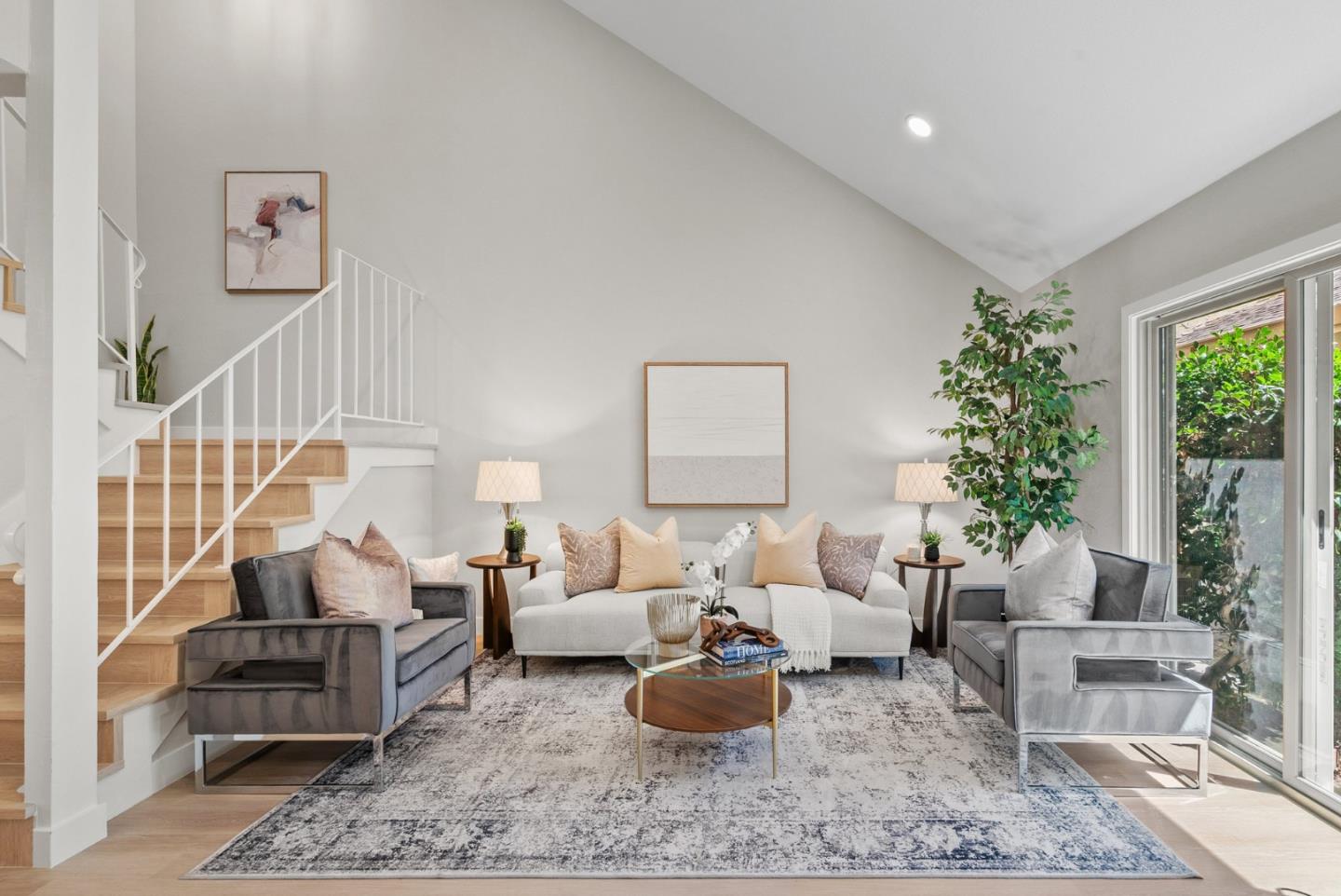 Detail Gallery Image 10 of 56 For 3179 Loma Verde Dr #2,  San Jose,  CA 95117 - 1 Beds | 1/1 Baths