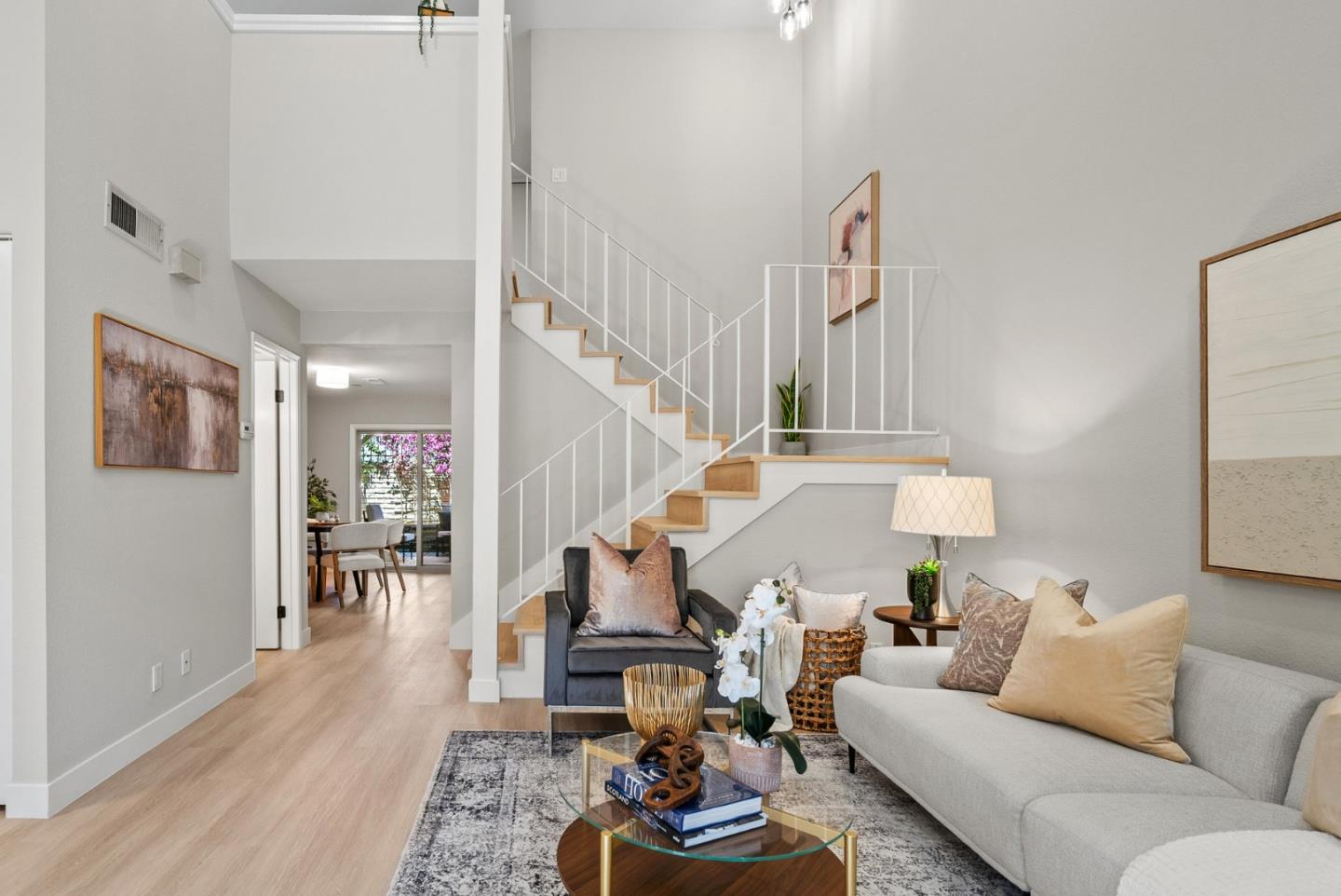 Detail Gallery Image 17 of 56 For 3179 Loma Verde Dr #2,  San Jose,  CA 95117 - 1 Beds | 1/1 Baths