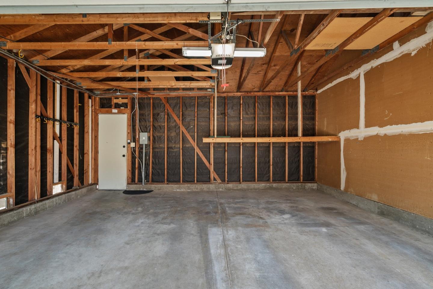 Detail Gallery Image 49 of 56 For 3179 Loma Verde Dr #2,  San Jose,  CA 95117 - 1 Beds | 1/1 Baths