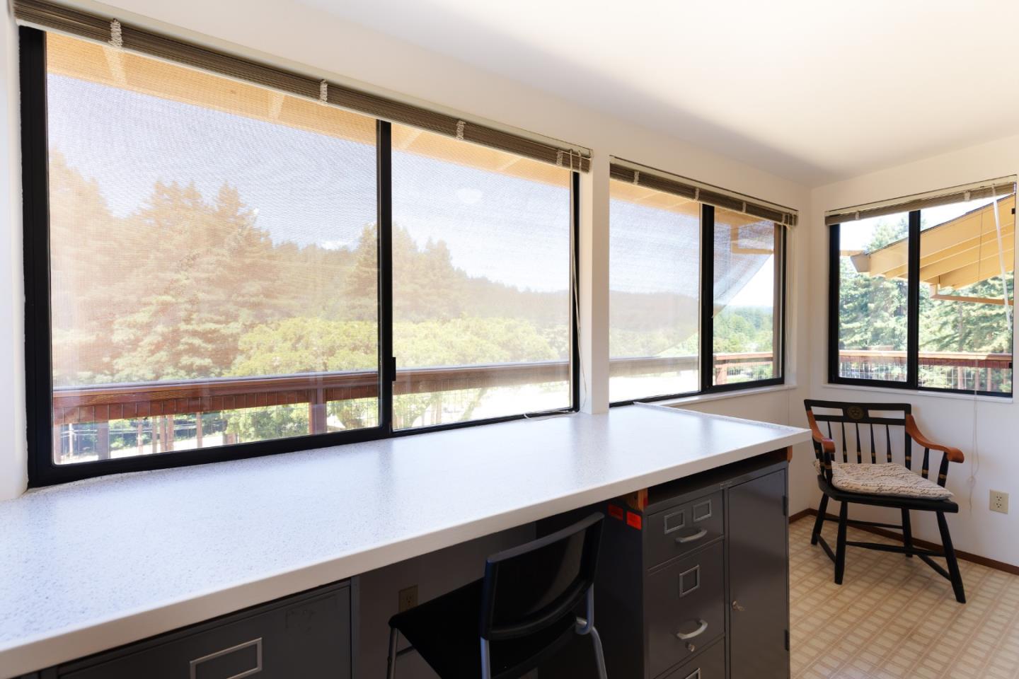 Detail Gallery Image 12 of 38 For 16400 Highway 9, Boulder Creek,  CA 95006 - 2 Beds | 2/1 Baths