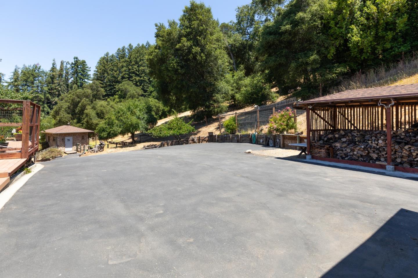 Detail Gallery Image 32 of 38 For 16400 Highway 9, Boulder Creek,  CA 95006 - 2 Beds | 2/1 Baths