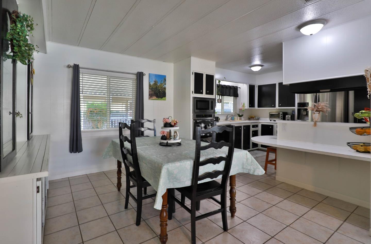 Detail Gallery Image 9 of 26 For 19690 N Hwy 99 #26,  Acampo,  CA 95220 - 3 Beds | 2 Baths