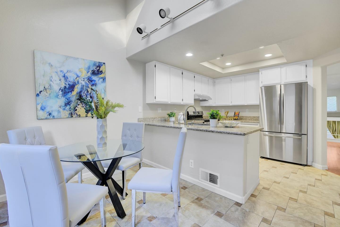 Detail Gallery Image 17 of 46 For 418 Galleria Dr #10,  San Jose,  CA 95134 - 3 Beds | 3 Baths