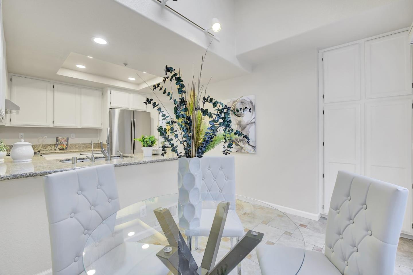 Detail Gallery Image 18 of 46 For 418 Galleria Dr #10,  San Jose,  CA 95134 - 3 Beds | 3 Baths