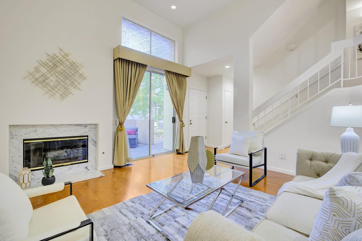 Detail Gallery Image 7 of 46 For 418 Galleria Dr #10,  San Jose,  CA 95134 - 3 Beds | 3 Baths