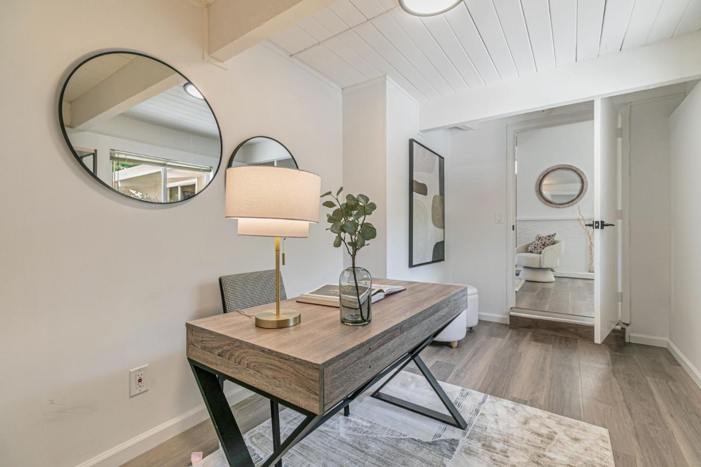 Detail Gallery Image 23 of 39 For 3845 Corina Way, Palo Alto,  CA 94303 - 3 Beds | 2 Baths
